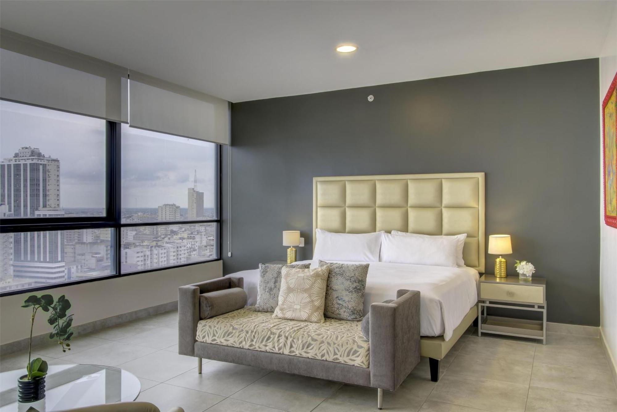 River Garden Hotel + Suites Guayaquil Buitenkant foto