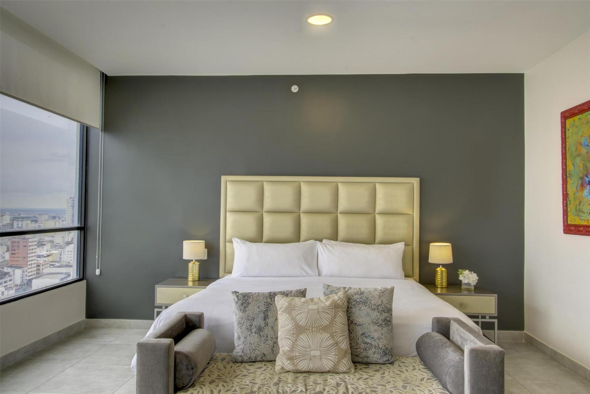 River Garden Hotel + Suites Guayaquil Buitenkant foto